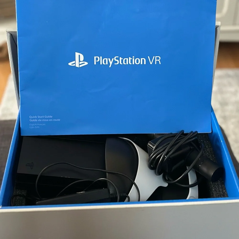 Sony VR Headset - Sleek Black and White Design